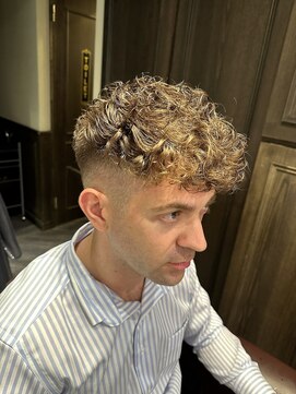 バレス 田町(BALES) スペインカール