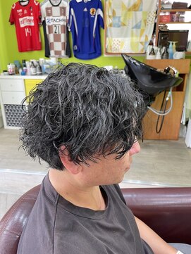 シースティア(siistia) ニュアンスツイストスパイラルパーマ