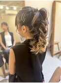 高めで華やかポニーテール＊