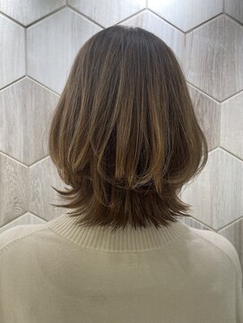 ビューティドレッセヤマノ 池袋パルコ(Beauty Dresse YAMANO) 白髪ぼかし/白髪染め/ミディアムレイヤー/くびれヘア