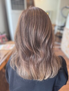 ヒカリ(HIKARI) ローレイヤー