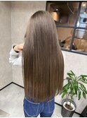 バレイヤージュ、ハイライト、レイヤーロング、グレーベージュ