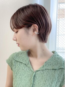 キャラハーフ 池袋東口店(KYARA HALF)の写真/小顔×骨格補正カットで理想のショートへ！扱いやすく、もちがいいスタイルを提案◎再現性も抜群【池袋】