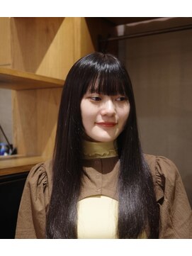 リパブリッシュ バイ ゴズウェルヘア(Republish by Goeswell Hair) エクステでモードな雰囲気に！