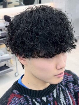 フィフス 渋谷(fifth) 渋谷波巻きツイストスパイラルシャドウルーズパーマツーブロック