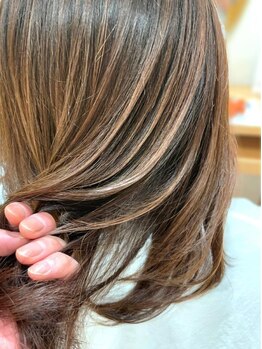 アルティインターナショナル(ALTI INTERNATIONAL)の写真/HPBAWARD2023べストサロン部門注目サロン選出☆白髪ぼかしカラー+カット¥11500/エイジング酵素カラーも◎