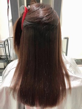 大嶋直樹の美容室 表参道 高難易度縮毛矯正＝手で乾かしただけです。本当です。