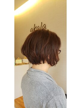 アカラ ヘアー akala hair ショートボブ