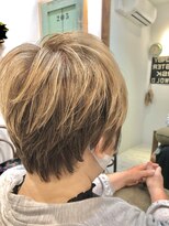 マーノプラス(mano+)&nbsp;コントラストハイライトとイメチェンショート