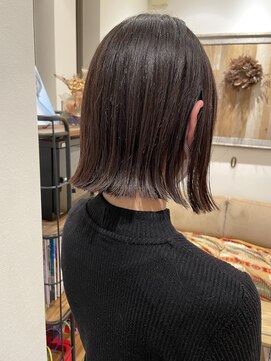ヘアー テクニカ(hair Technica) パツっと切りっぱなしボブ！