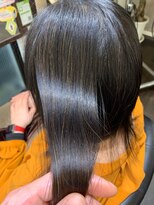 サックスヘアー(Saks hair) ナチュラルストレートスタイル[おすすめはイルミナカラー ]
