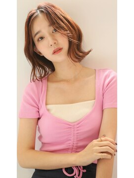 シャルムバイルーチェココ(CHARME by Lu'ce coco) ミディアムレイヤー[デザインカラーレイヤーカットウェットヘア]