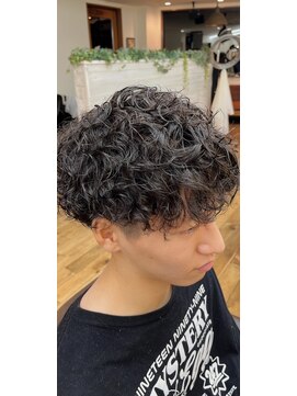 バーバーショップテト(barber shop tete) 波巻きスパイラルマッシュ