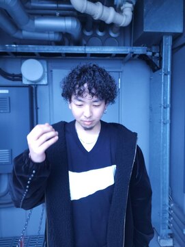 ブロック ジャポン(bloc japon) コンパクトなアフロスタイル