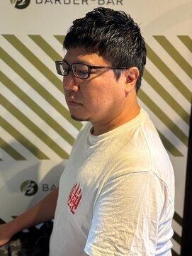 バーバーバー アカバネ(BARBER-BAR AKABANE) 働く男のナチュラルな清潔感クロップスタイル#1