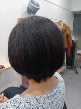 フロンティア(FRONTIER) くせ毛ボブ