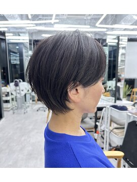 ビューナゴヤ 名駅(VIEW NAGOYA) 似合わせカット/ショートボブ/小顔ヘア/メルティカラー/くせ毛