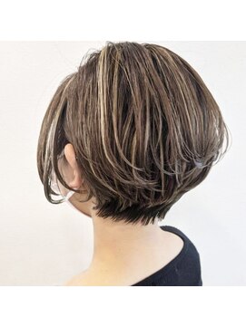 ガネーシャ(ganesya) デザインカラー×ハンサムショート