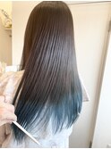 グラデーションカラー×ブルー