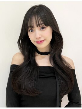 バイオレット ヨコハマ(Violet Yokohama) ぱっつん前髪暗髪ロング韓国ヘアMI-11
