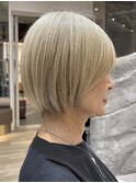 表参道酸性ストレートパーマ艶髪ショートベージュアッシュ40代