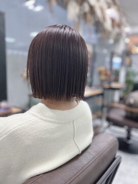 マク(MaQu) 柔らかぱっつんボブ