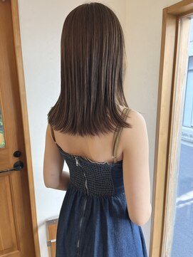 ウーム 清澄白河(uhm) 【清澄白河 半個室】オリーブカラー