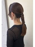 ピンを使わない大人艶感ローポニー×編み込みアレンジ