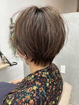 ニコ 姫路(nico) 白髪ぼかしでふんわりボブ