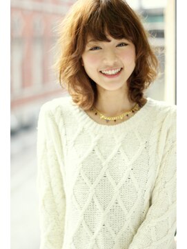 ヘアメイク ノワール(hair make noir) ゆるふわミディ