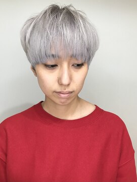 ヘアーメイクオズ(hair make O/S) 《kaito》ナチュラルマッシュ × ホワイトグレージュ