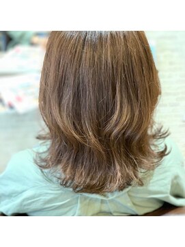 ハジー(Hajy) モカベージュ