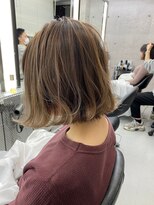 イキ 表参道(iki omotesando)&nbsp;モード/無造作ウェーブ/大人ガーリー[表参道駅]