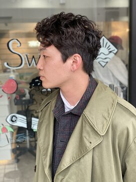 スウェル 船橋店(Swell) ウルフ/アッシュブラック/カルマパーマ/ベリーショート/船橋