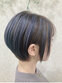 ブルーベリーカラーでのアンブレラスタイル。