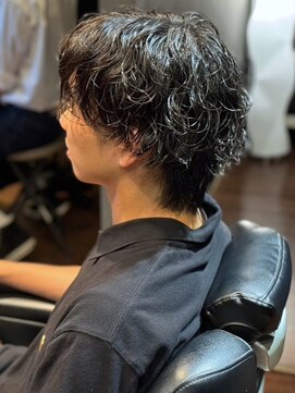 レオザバーバー(LEO the Barber) シャドウパーマ　ウェーブパーマ　ウルフカット　無造作