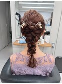 ミディアムヘアのゆるふわ編みおろし【清板】