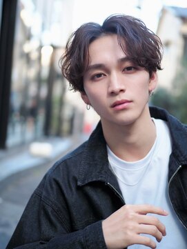 ローハ(Lowha) 大人センターパート/フェザーパーマ+シャドウパーマミックス