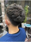 かき上げヘア七三ヘアツーブロックメンズ波巻きスパイラルパーマ