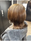 明るめアッシュレディースウルフ