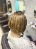 上品さと透明感を両立した「ナチュラルハイトーンベージュ」