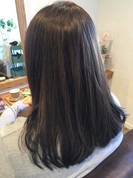 小さな美容室 ハナ(hana) ブルー＆グレーで外人風カラー♪