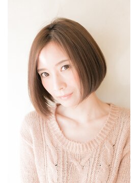 オハナ(ohana) 【ohana/表参道】前下がりストレートパーマワンサイド耳掛けボブ