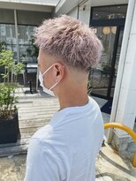 チェレ ロッソ 金剛店(Chere rosso)&nbsp;メンズハードツイストパーマ×ハイトーンピンクベージュ