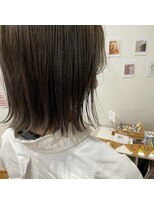 ヘアーデザインスリール(Hair Design THRIRE) 透明感カラー/オリーブグレージュ/切りっぱなし