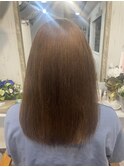 バサバサ広がりくせ毛からしっとりストレートヘアに☆