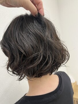 ロンドプロフィール 浦和(Lond profil) 中川陽南子【ゆるふわカールミニボブパーマアッシュグレージュ】