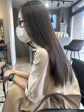 ヘリム(HELIM) グレーベージュカラーダークアッシュベージュくすみカラー黒髪