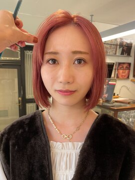 アンプラグド(unplugged) ピンクベージュボブ