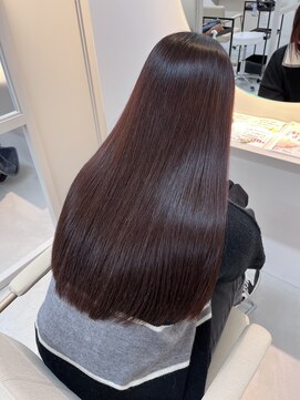 シダ(sida SAIIN) 20代30代チェリーブラウンロングストレート